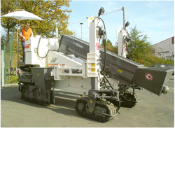 SP150滑模攤鋪機