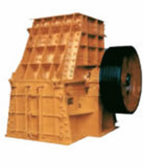 華盛銘重工專業(yè)生產(chǎn)PFC反擊錘式破碎機