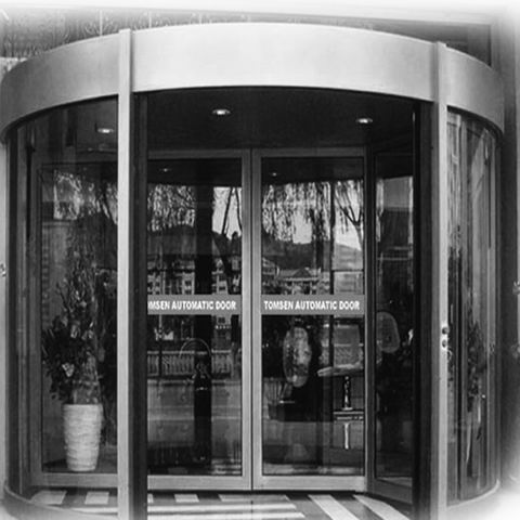 TOMSEN兩翼豪華自動旋轉門