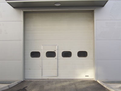 沈陽門業(yè)安裝維修工業(yè)廠房大門、車間大門、倉庫大門