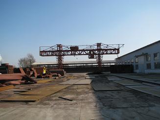 供應雙梁桁架起重機