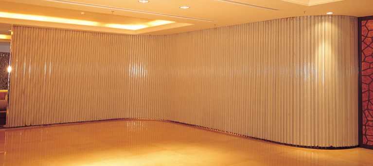 鋼質側向防火卷簾