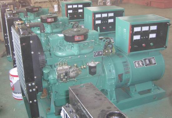 供應300KW里卡多發(fā)電機組