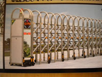 昆明伸縮門、感應(yīng)門、旋轉(zhuǎn)門、醫(yī)用門