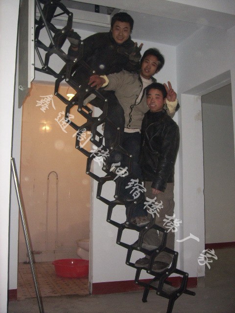 閣樓伸縮樓梯、鑫通閣樓樓梯批發