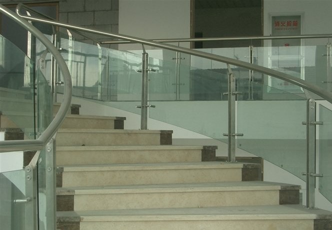 供應不銹鋼樓梯