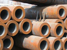 供應熱軋無縫鋼管