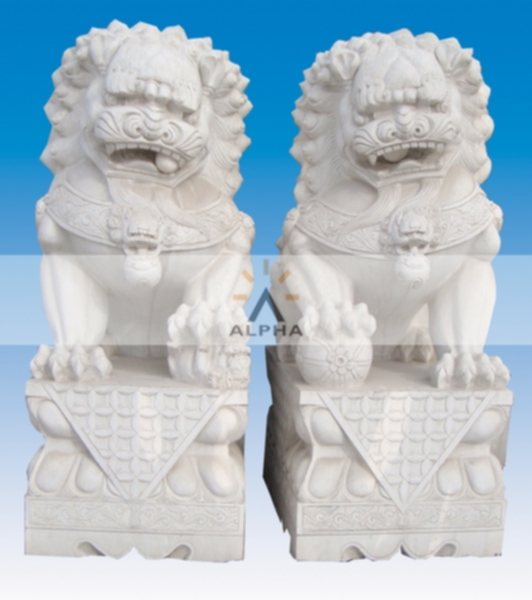 漢白玉獅子、大象、馬等動物雕像