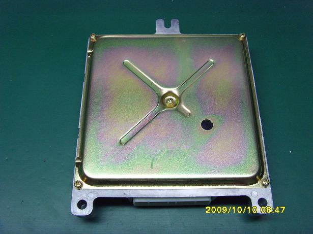 供挖掘機應電腦板