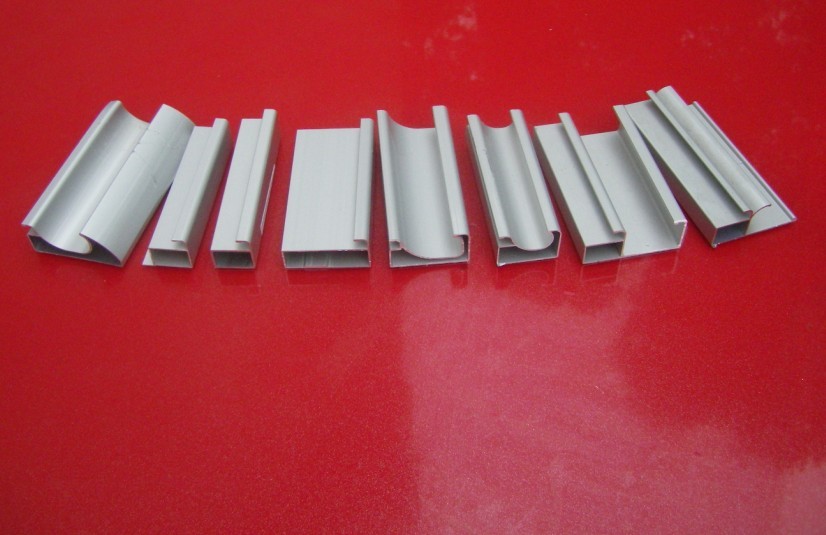 全新一代晶鋼門鋁材,價格大優惠!