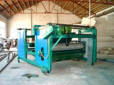 山外墻保溫板生產設備特點及價格