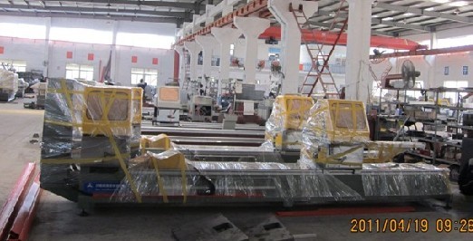 塑料型材四位焊接機