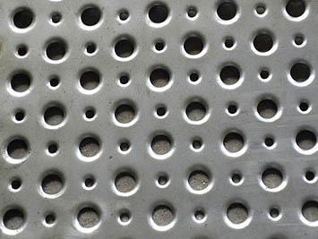 供應圓孔網，3孔3距圓孔網，篩分網，喇叭網