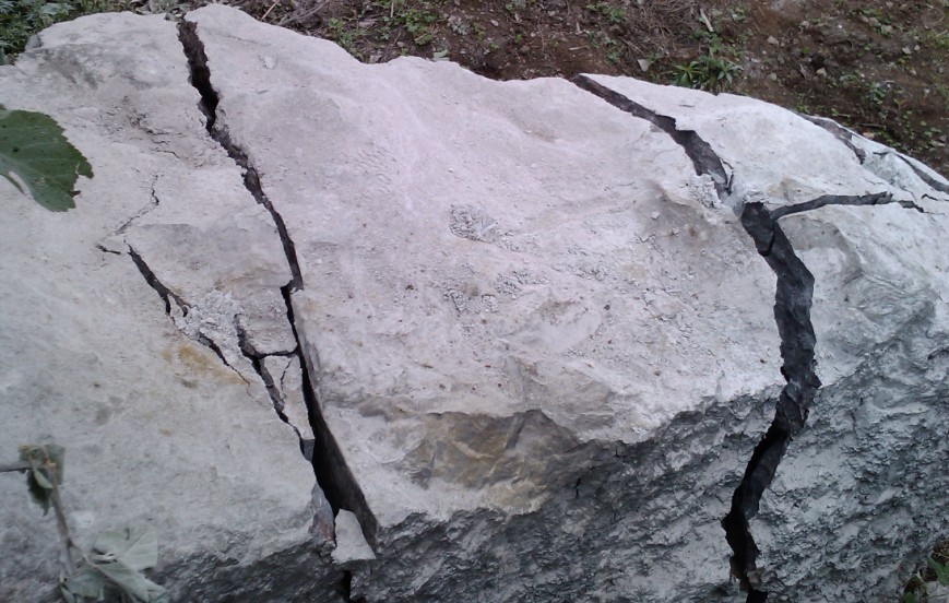 誠招長治無聲破碎劑代理與批發