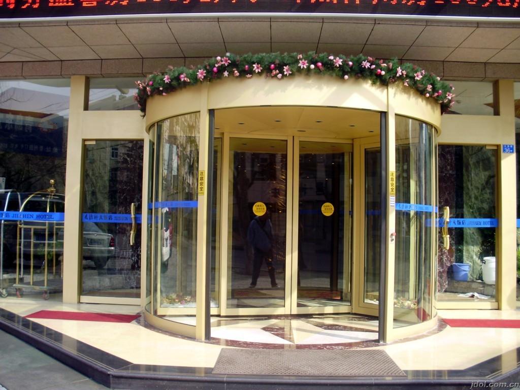 沈陽肯德基門沈陽自動旋轉門沈陽型材溫特門