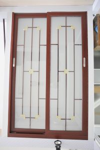 室內平開門，小折門