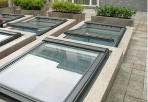 專業供應閣樓天窗