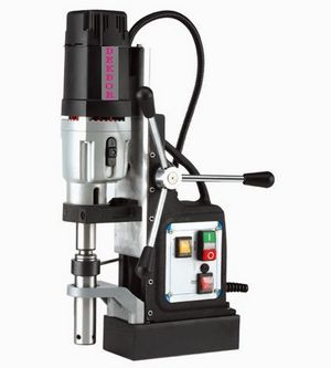 磁座電鉆，磁性電鉆，吸鐵電鉆