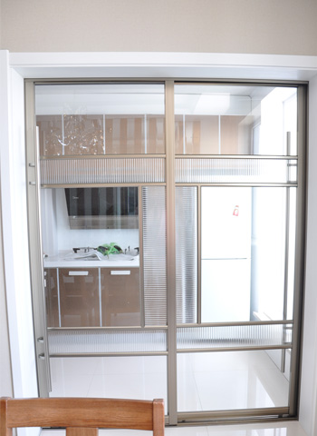 木門(mén)，拉門(mén)，家， 069