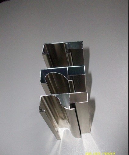 供應櫥柜門鋁材，隱框門鋁材新品