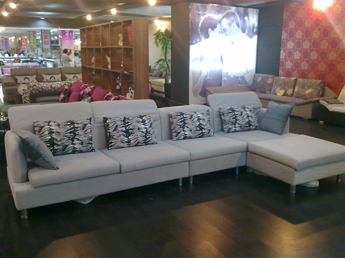 布雷格布藝沙發