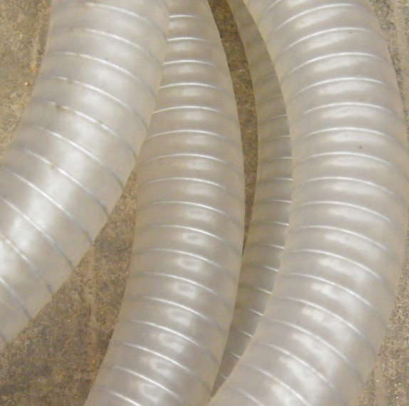 供應耐超低溫硅膠鋼絲管