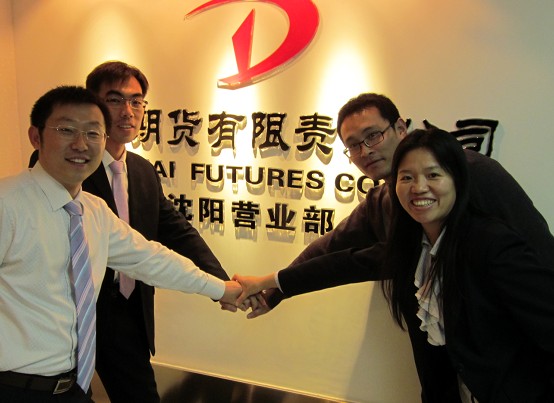 玻璃期貨8月正式上市，為玻璃廠商對沖現貨風險。