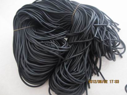 供應各種規格紗窗壓條