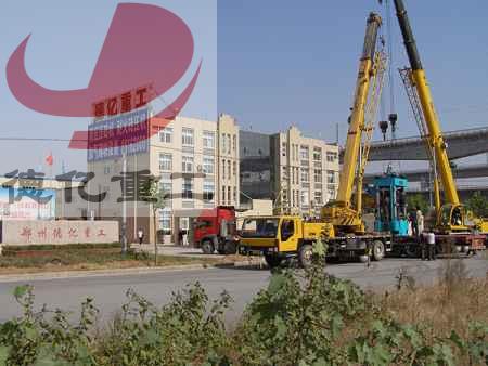 自動液壓磚機三梁四柱液壓機式結構