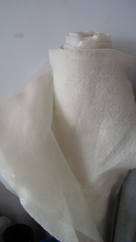 鄭州養(yǎng)殖蓄水池專用--復(fù)合土工膜