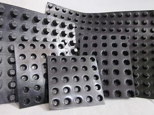 批發到興城{}屋頂花園排水板-性價比高