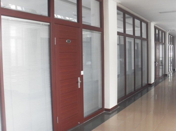 沈陽實木雙玻百葉隔斷  沙比利90款