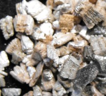 新疆伊利銀白色蛭石-靈壽縣銀白色蛭石-廠家直銷