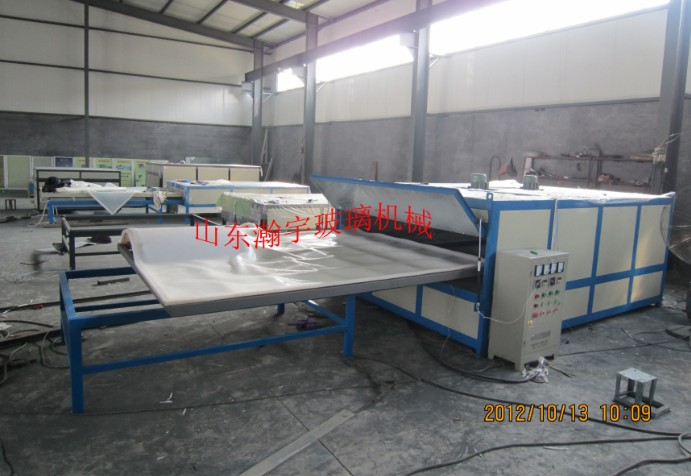 弧形玻璃夾膠設備