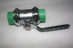 PPR雙活接球閥廠家，具有全國z優勢價格