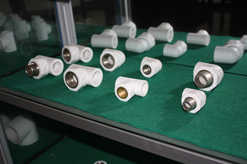 PPR帶銅管件廠家，具有全國z優勢價格