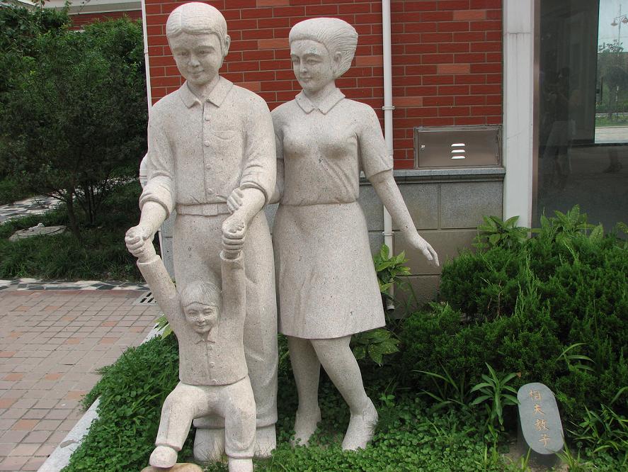 供應城市雕塑 ，愛情雕塑， 生人口雕塑