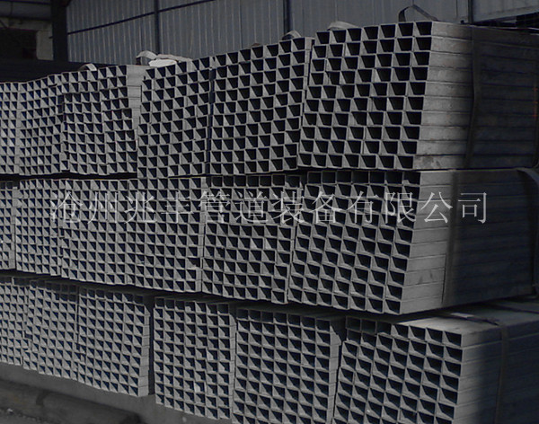 方矩管定尺生產(chǎn)，方管定尺加工，廠家現(xiàn)貨供應(yīng)