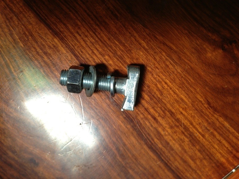 玻璃幕墻T型螺栓，哈芬槽T型螺栓現(xiàn)貨供應(yīng)