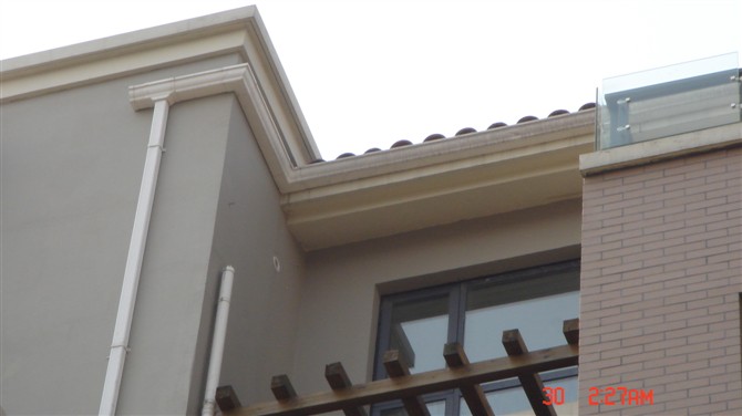 山東屋檐排水系統