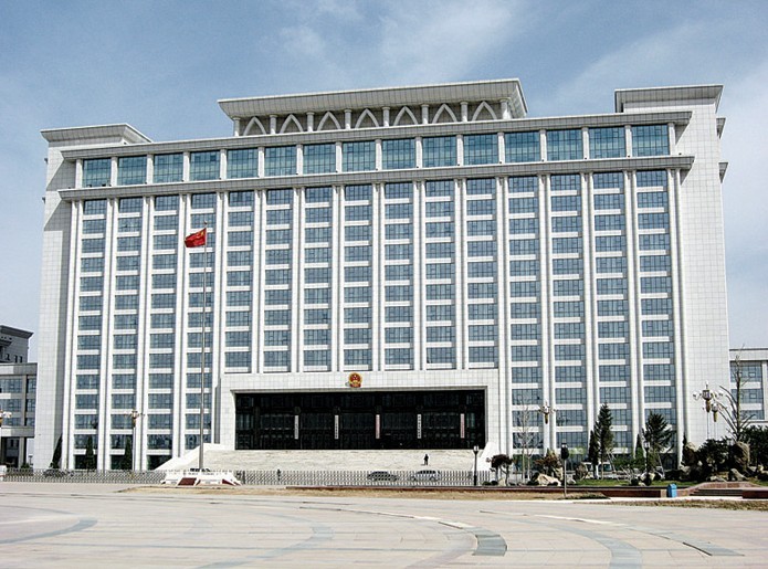 供應中孔隔音板,外墻中孔隔音板,中孔隔音板價格