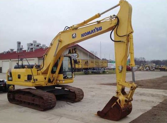 二手小松挖掘機(jī)出售，我們專業(yè)為您提供優(yōu)質(zhì)產(chǎn)品