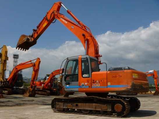 上海二手挖掘機市場，冬季優惠中，機會難得