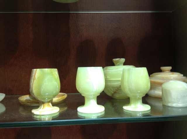 沈陽巴基斯坦玉酒杯裝飾擺件