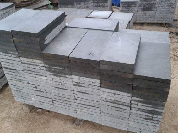 湛江廉江玄武石、蜂窩石、面磚、地面磚、青石加工廠