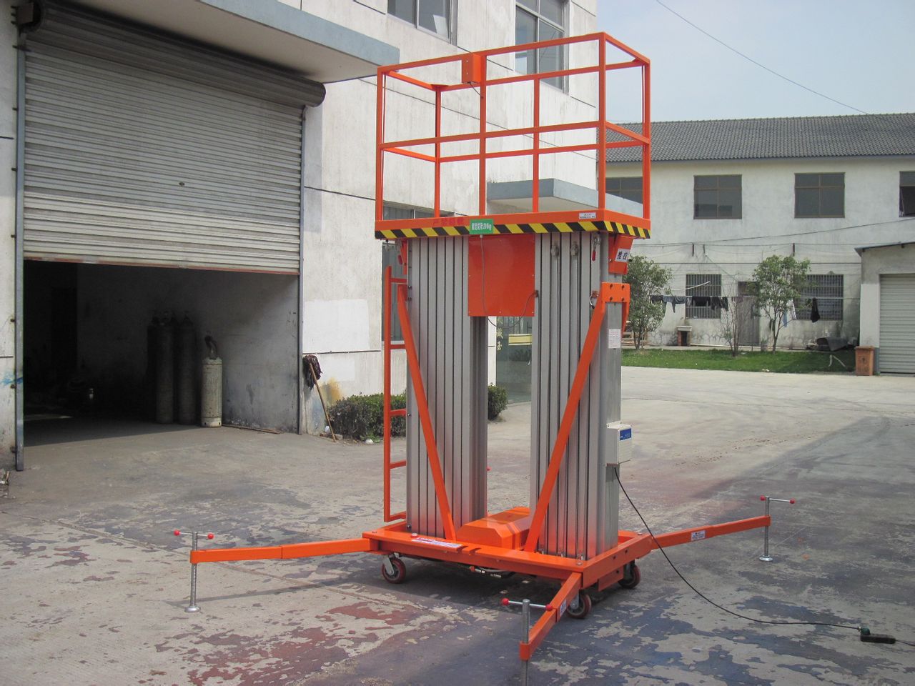 專業鋁合金升降貨梯 生產廠家