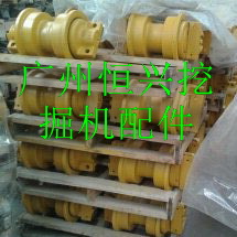 小松200-7挖掘機支重輪