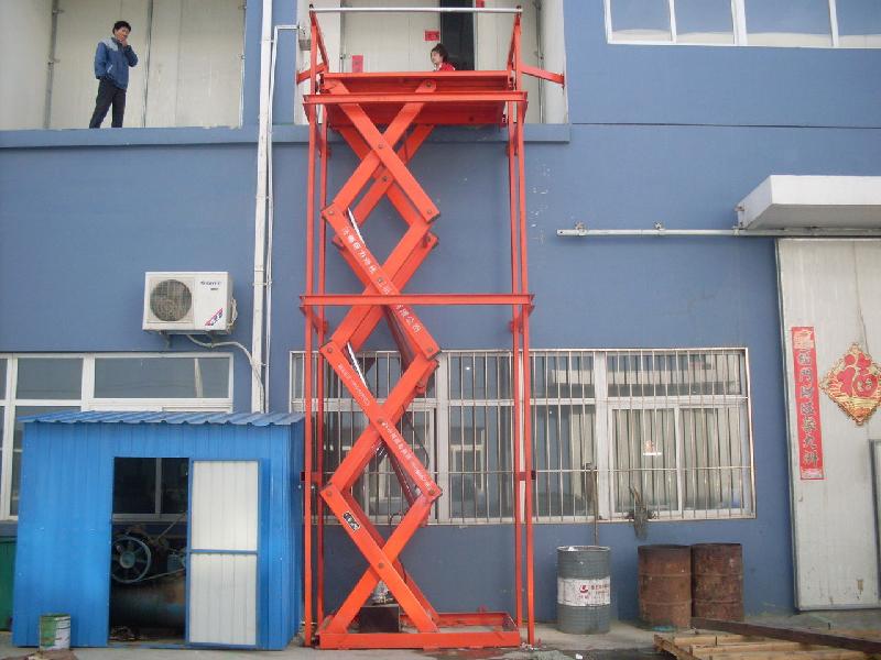 供應廣西升降機 崇左升降平臺 北海升降貨梯