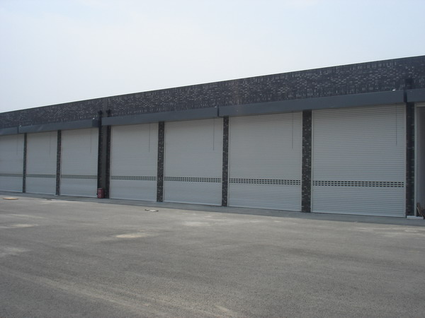 東城區安裝卷簾門廠房安裝工業門