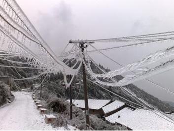 ZS-611防冰雪涂料，防掛冰涂料，納米涂料